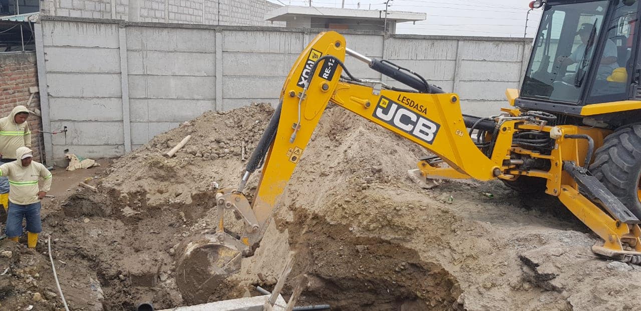 HIDROJAR-EP seguimos trabajando en la interconexión de la obra Línea de conducción de agua potable desde Colisa hasta la fábrica Fishcorp