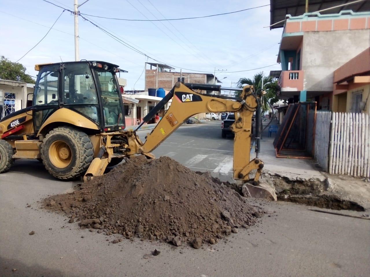 Dotar de agua potable al barrio Santa Cruz